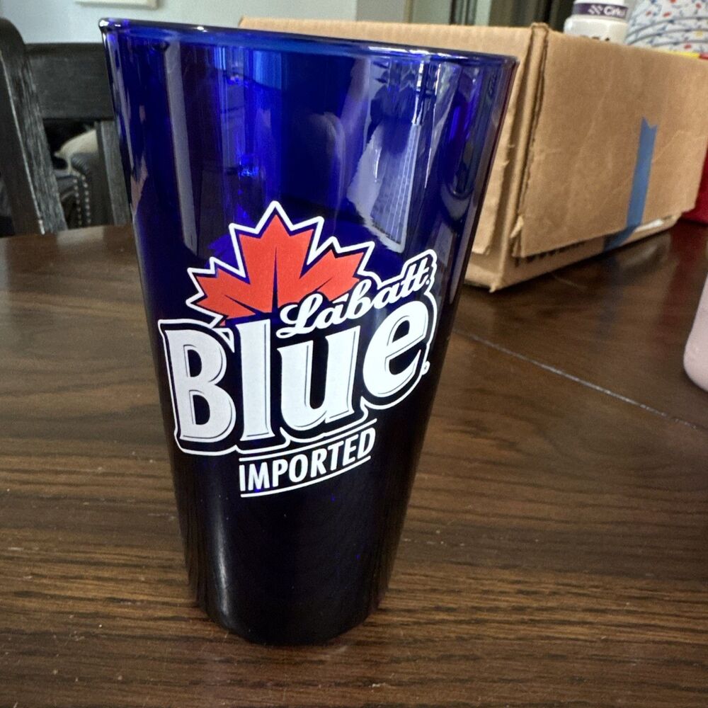 Labatt Blue Cobalt Beer Pint Glass HOCKEY IMPORTED Canadian Labatts Have 8